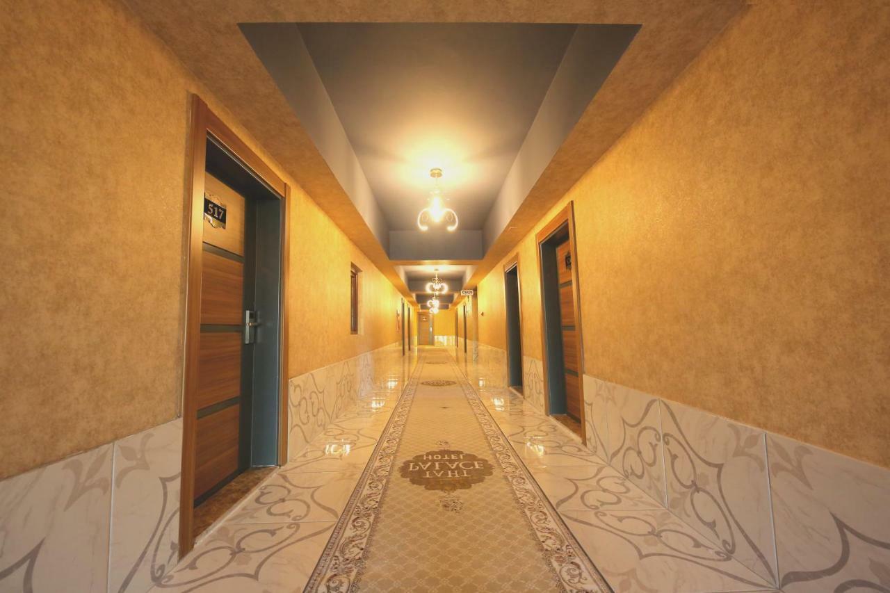 Taht Palace Hotel Van Extérieur photo